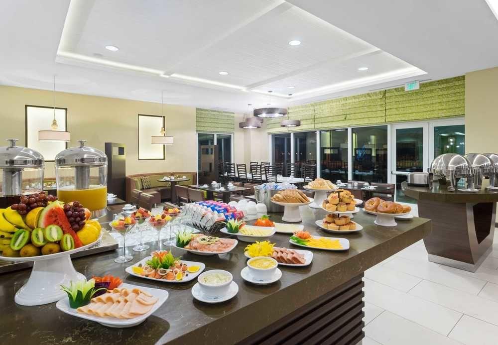 Courtyard By Marriott Kingston, Jamaica Hotel Exterior photo